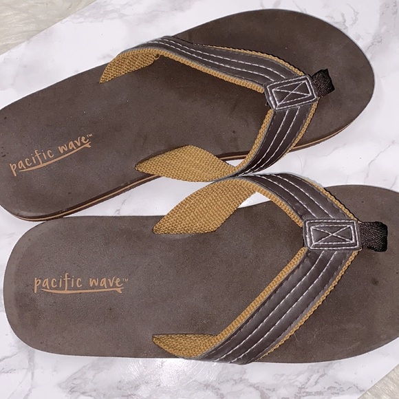 Pacific Wave mens flip flops size 10/11 - Picture 2 of 3
